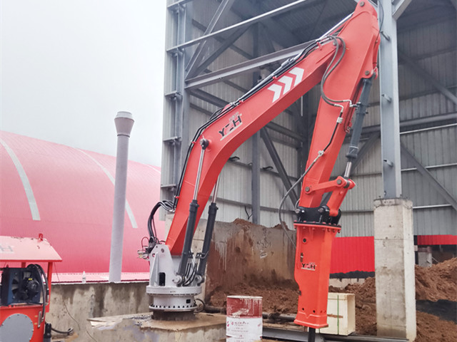 Stationary Breaker Boom System